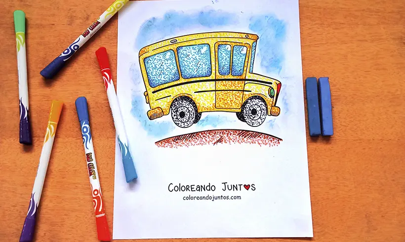Dessin de bus colorié par Colorions Ensemble