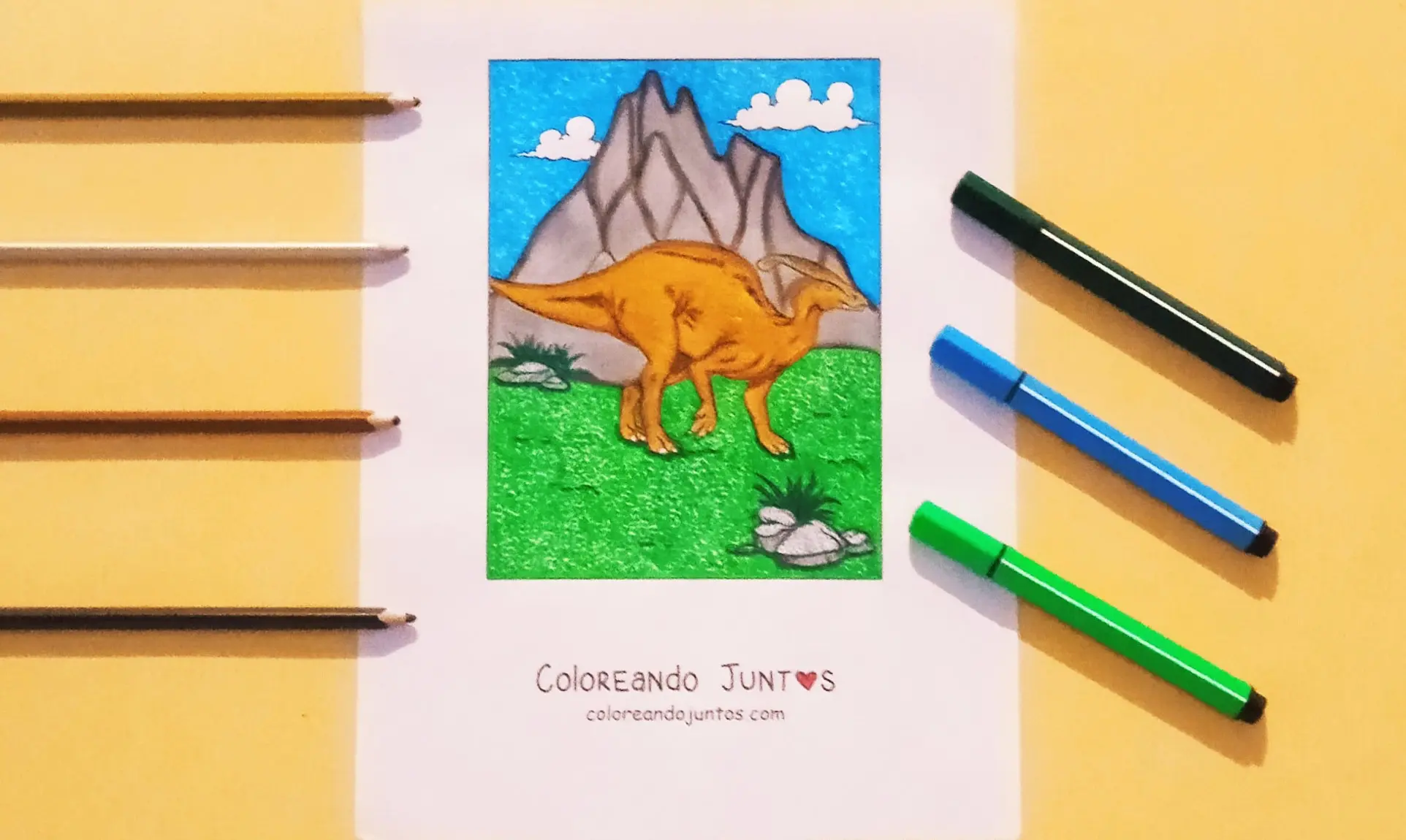 Dessin de dinosaure herbivore colorié par Colorions Ensemble