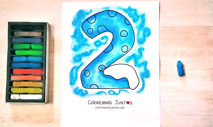 Dessin du chiffre 2 colorié par Colorions Ensemble