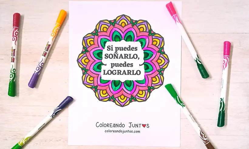 Coloriage d'un mandala avec une phrase colorié par Colorions Ensemble