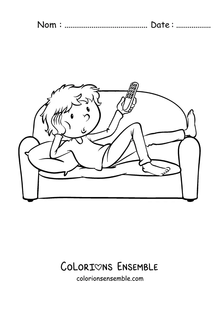 Image à colorier d'un garçon allongé sur le canapé avec la télécommande de la télévision