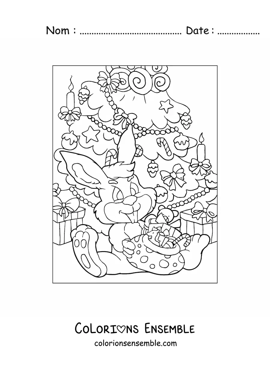 Image à colorier d'un lapin animé ouvrant des cadeaux près d'un sapin de Noël
